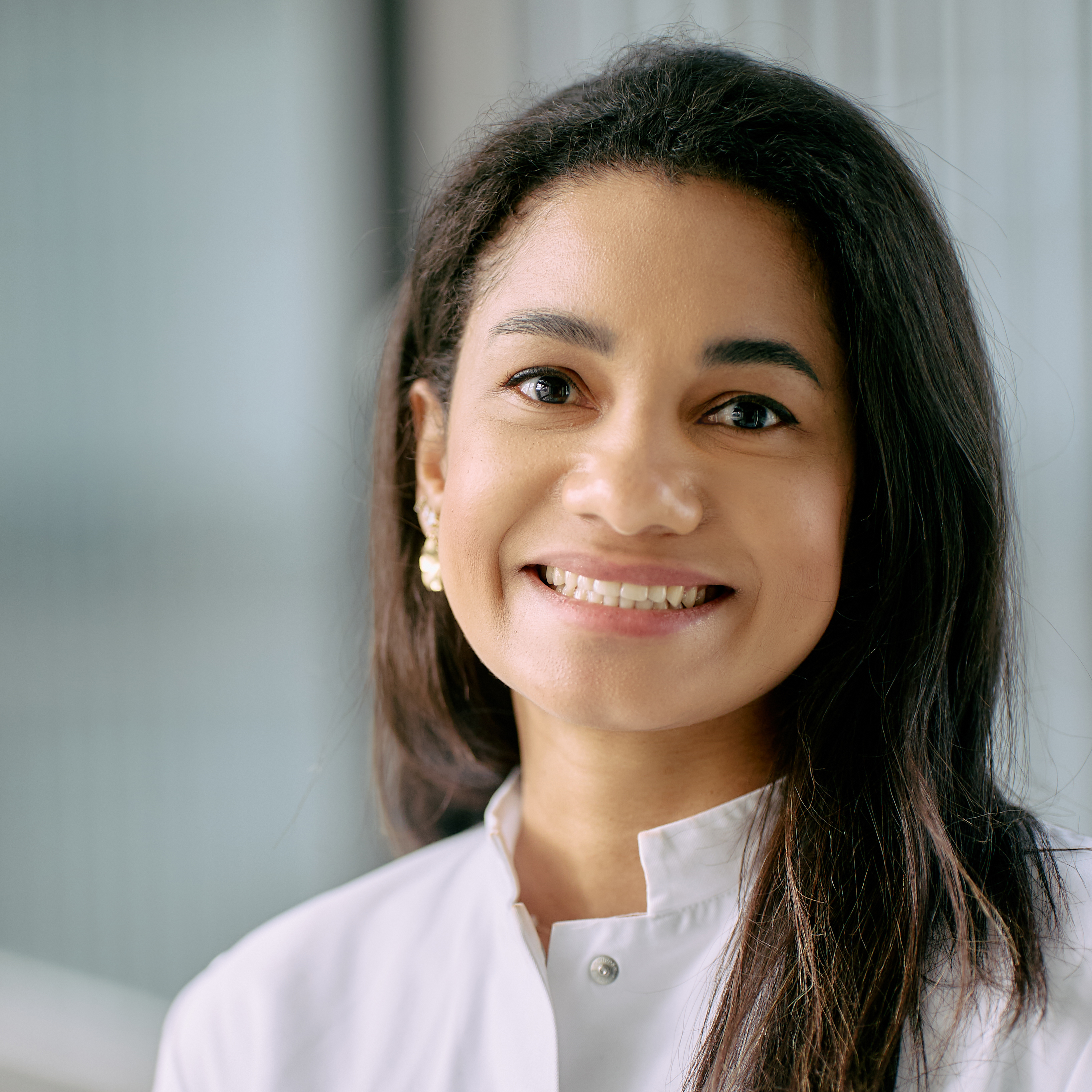 Dr. Aline Silva Braga