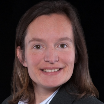 Frau Dr. Susanne Jung