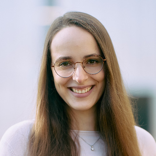 Dr. Ina Eckert