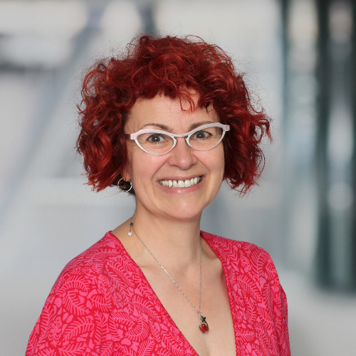 Frau Dörte Brokering