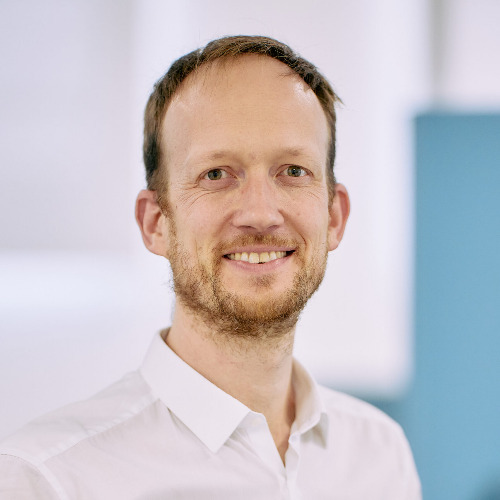 Prof. Dr. Tobias Hauser