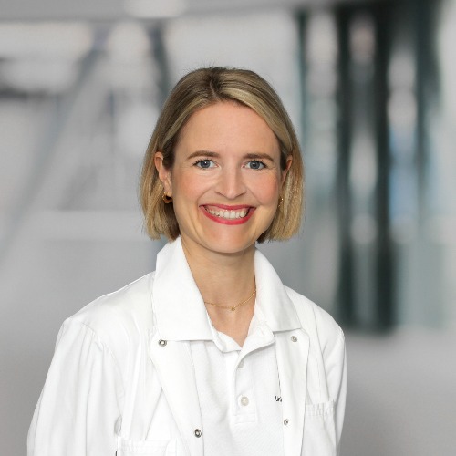 Frau Anna-Lena Neuner